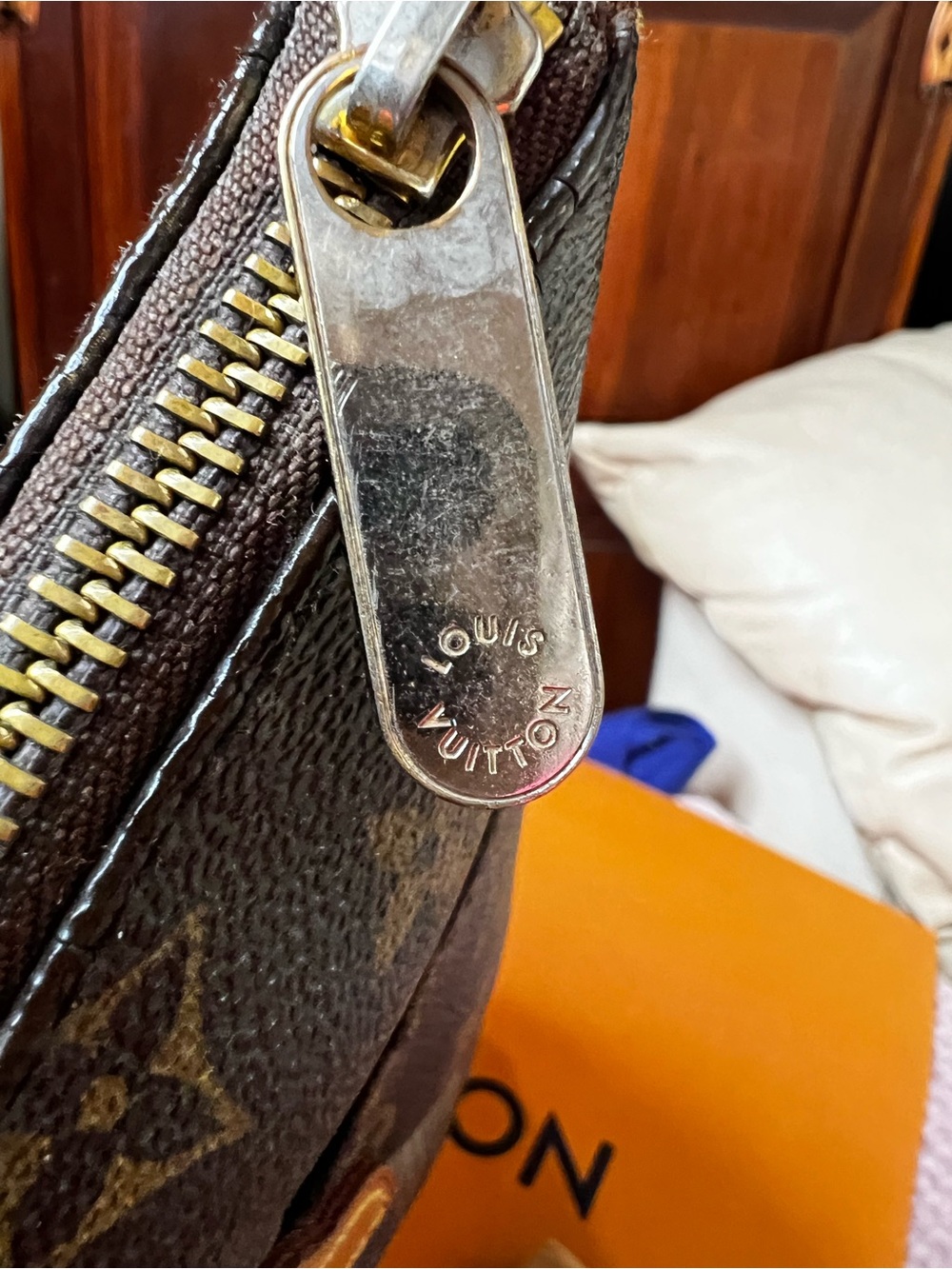 Louis Vuitton Totally PM Monogram Tote Shoulder Bag | Dust Bag Included - Picture 13 of 17
